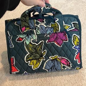 Vera Bradley hanging travel organizer